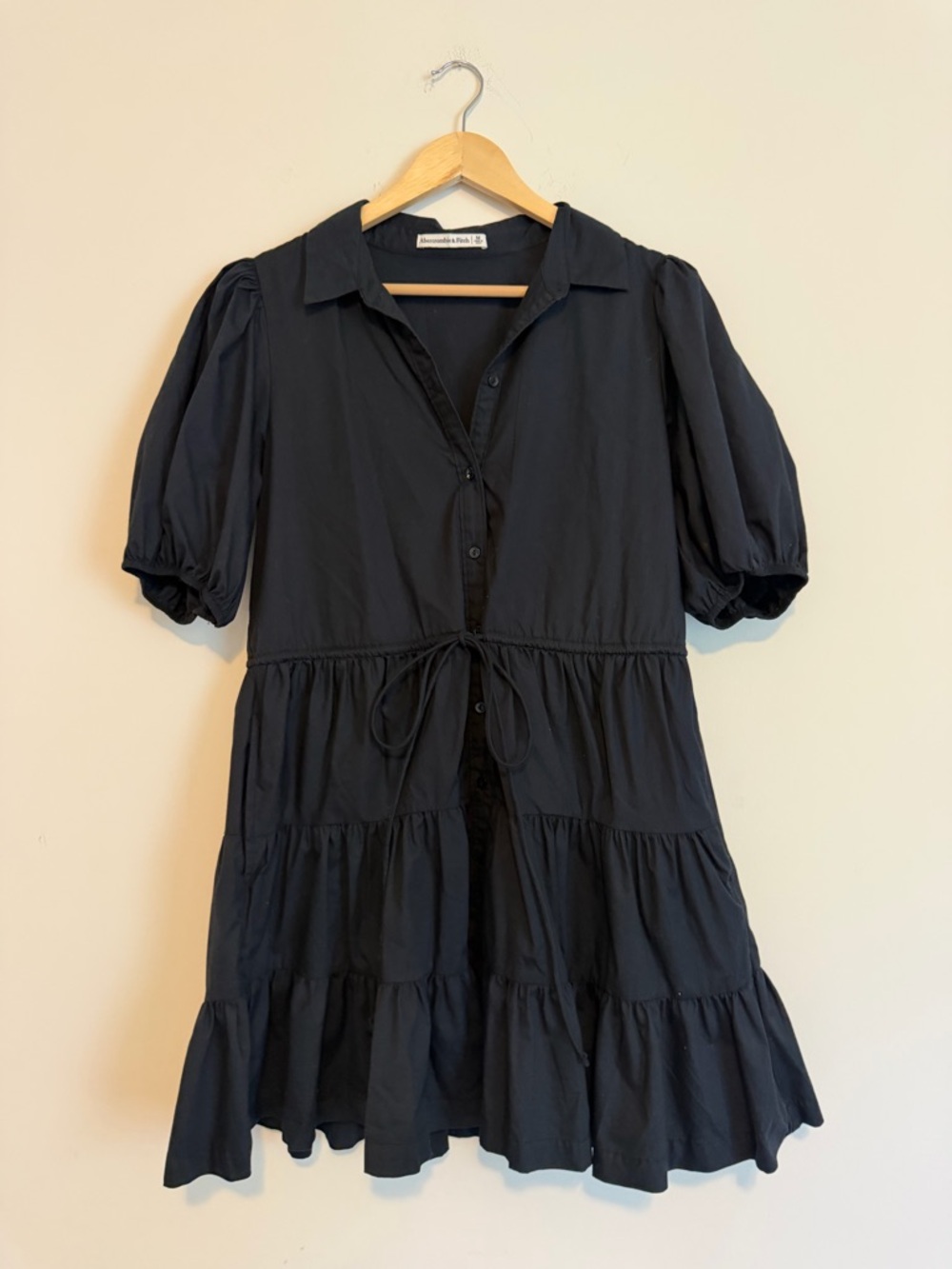 Abercrombie Black Puff-Sleeve Tiered Shirt Dress